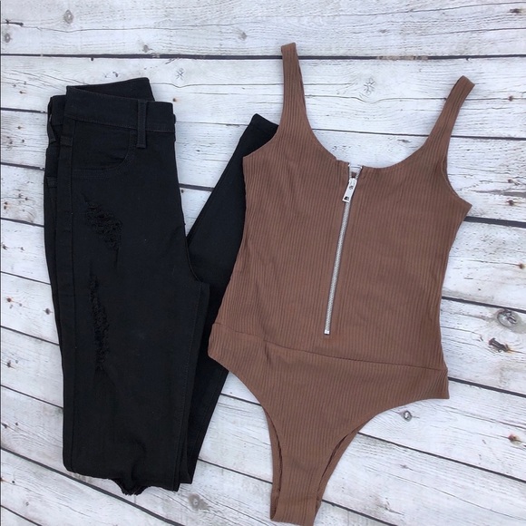 Bodysuit with zipper - Picture 1 of 2